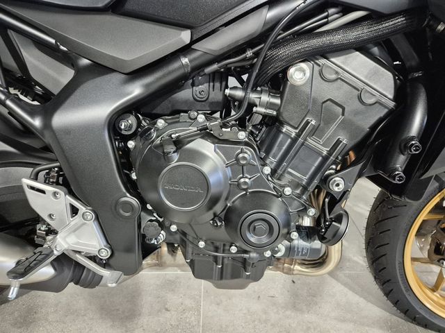 honda - cb-1000-hornet-sp