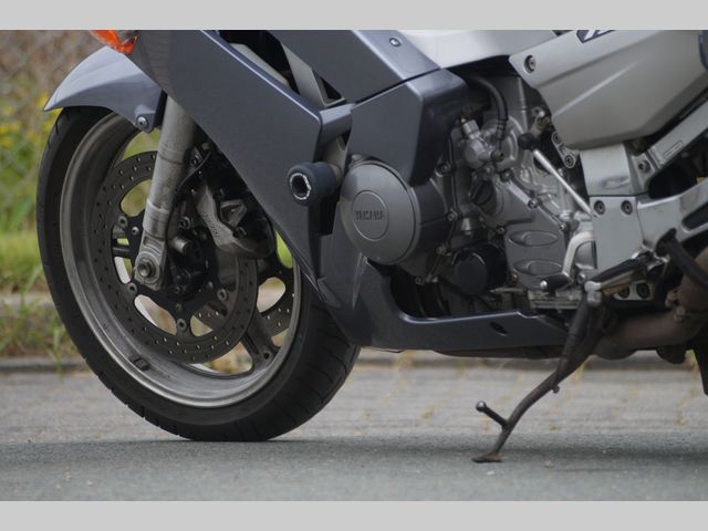 yamaha - fjr-1300