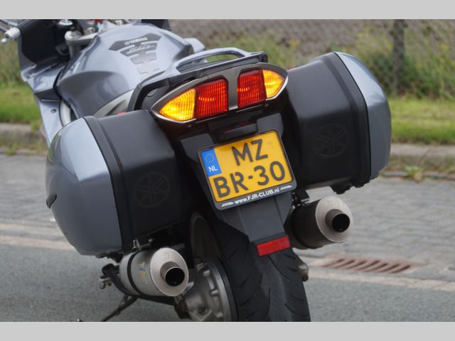 yamaha - fjr-1300