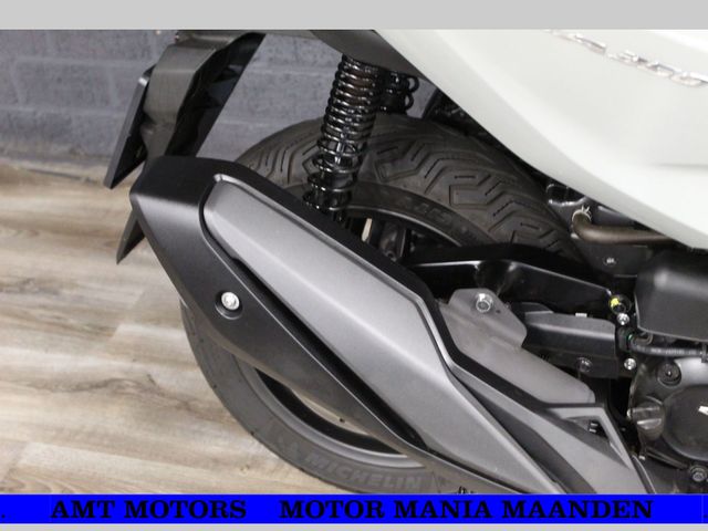 honda - nss-350-forza