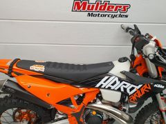 KTM 300 EXC TBI Hardenduro 2026 nieuw – foto 14 van 15