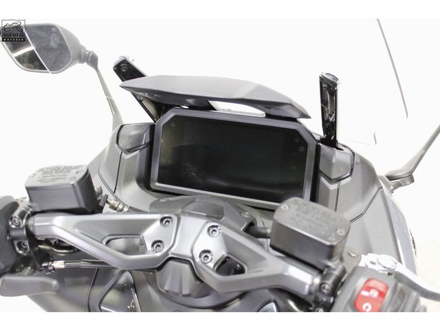 yamaha - tmax-tech-max