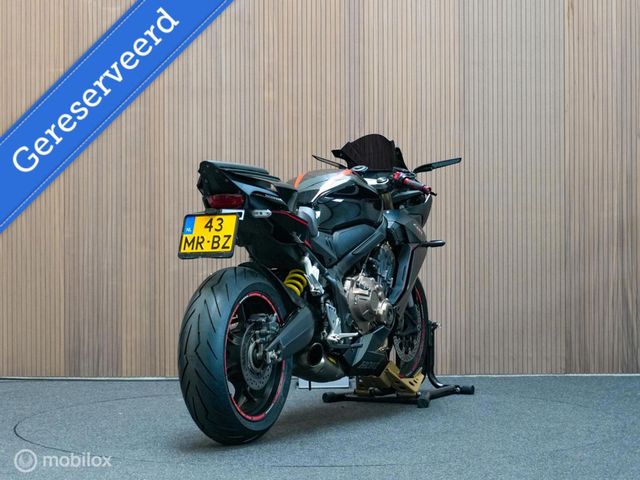 honda - cbr-600-rr