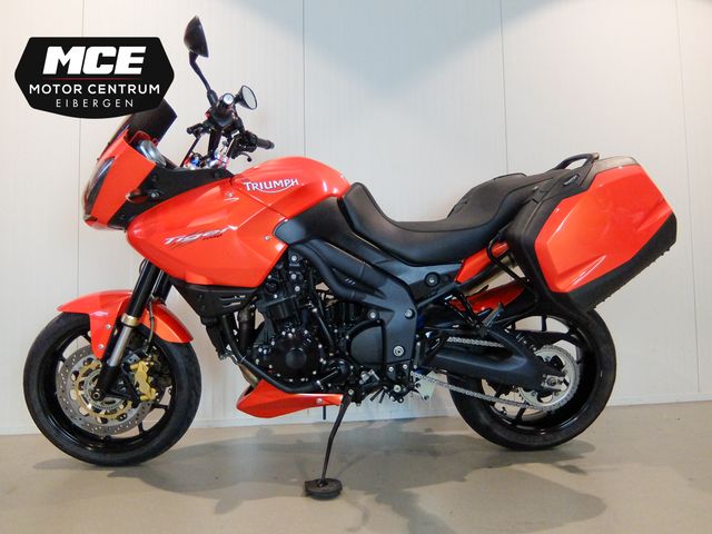 triumph - tiger-1050-abs