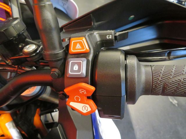 ktm - 1290-super-adventure-r