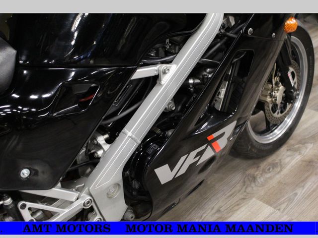 honda - vfr-400-r