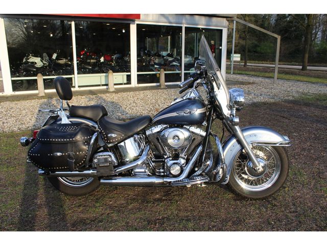 harley-davidson - heritage-softail