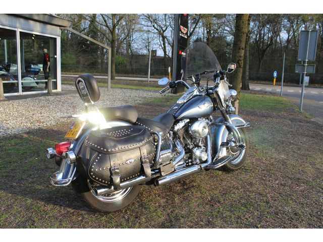 harley-davidson - heritage-softail