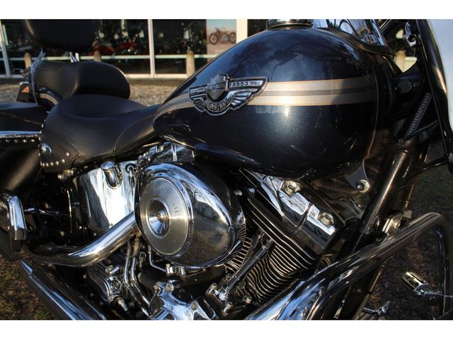 harley-davidson - heritage-softail