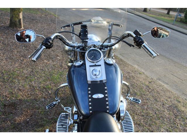 harley-davidson - heritage-softail