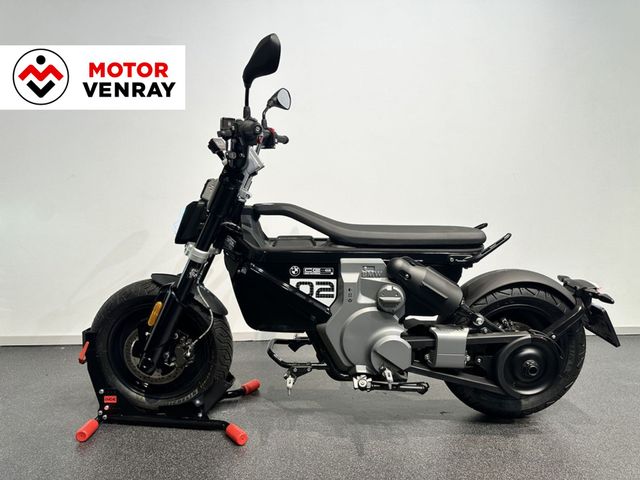 bmw - ce-02