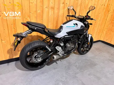 YAMAHA MT 07 ABS – foto 3