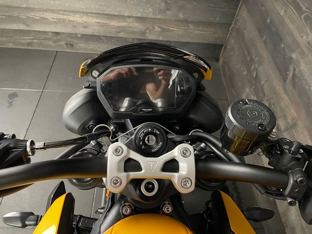 triumph - street-triple-765-rs
