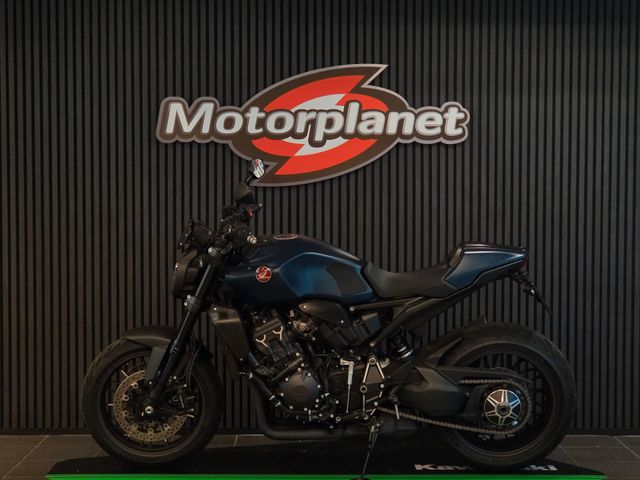honda - cb-1000-r-black-edition