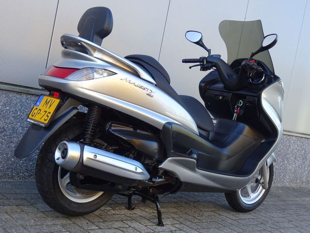 yamaha - yp-400-majesty