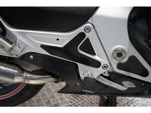 honda - st-1300-pan-european