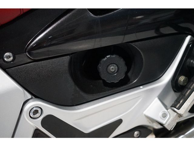 honda - st-1300-pan-european