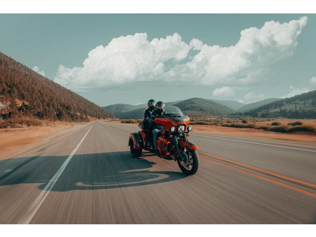 harley-davidson - tri-glide-ultra-classic-flhtcutg