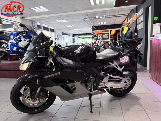 honda - cbr-1000-rr-fireblade