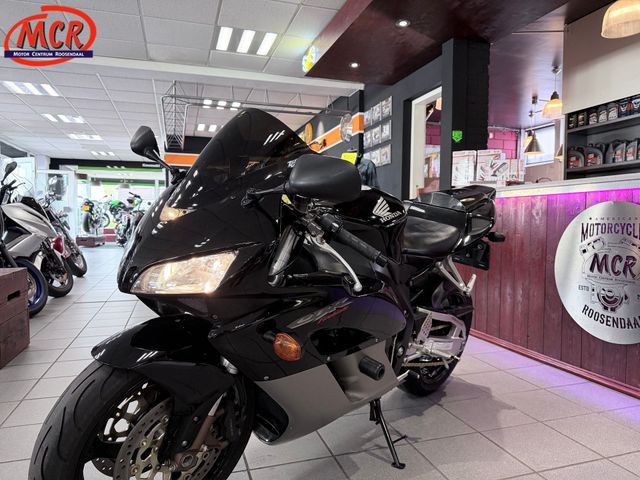 honda - cbr-1000-rr-fireblade