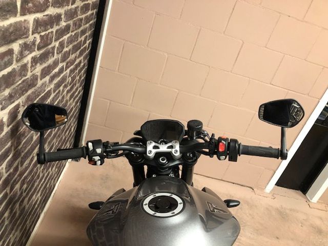 triumph - street-triple-rs