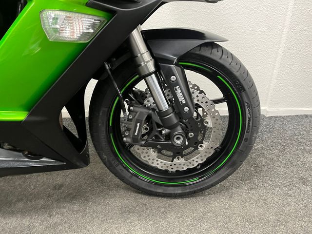 kawasaki - z-1000-sx-abs