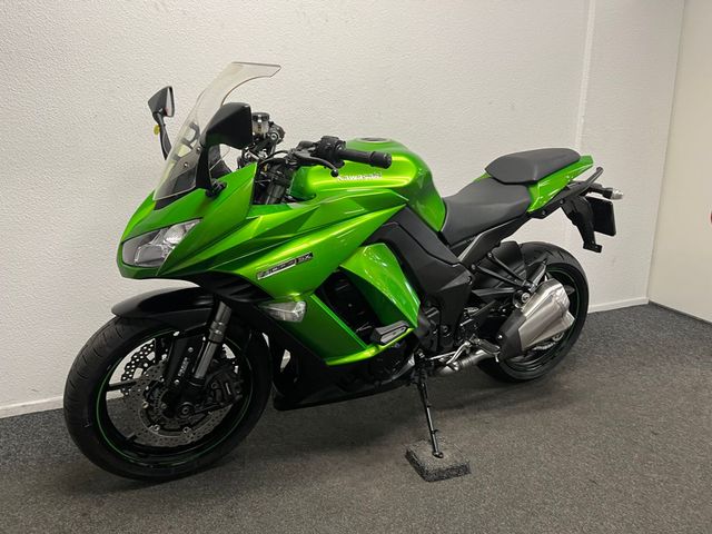 kawasaki - z-1000-sx-abs