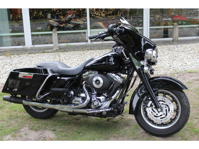 harley-davidson - electra-glide-ultra-classic-flhtcu