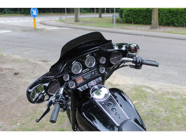 harley-davidson - electra-glide-ultra-classic-flhtcu