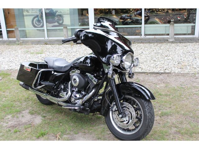 harley-davidson - electra-glide-ultra-classic-flhtcu