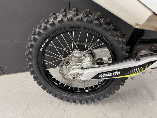 triumph - tr-450-x-rc