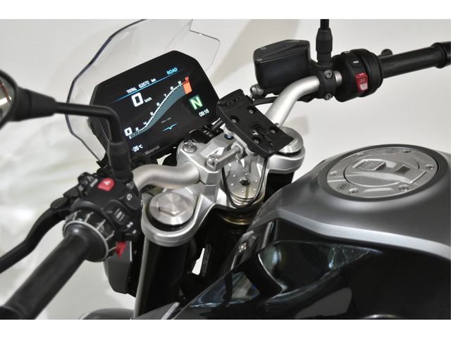 bmw - f-900-r