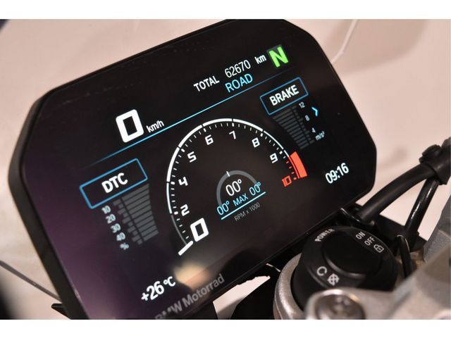 bmw - f-900-r