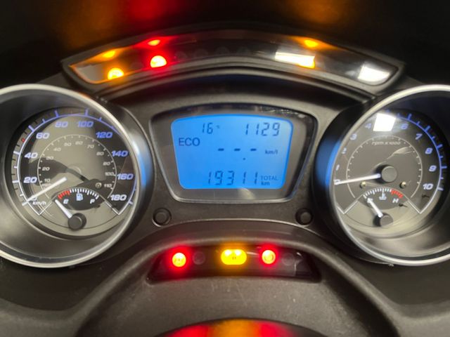piaggio - mp3-500-hpe-sport-abs-asr