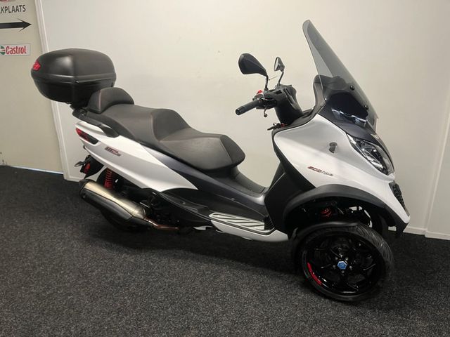 piaggio - mp3-500-hpe-sport-abs-asr