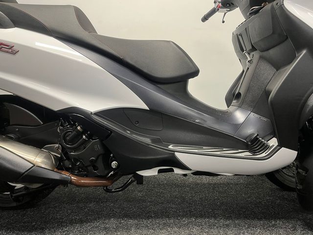 piaggio - mp3-500-hpe-sport-abs-asr