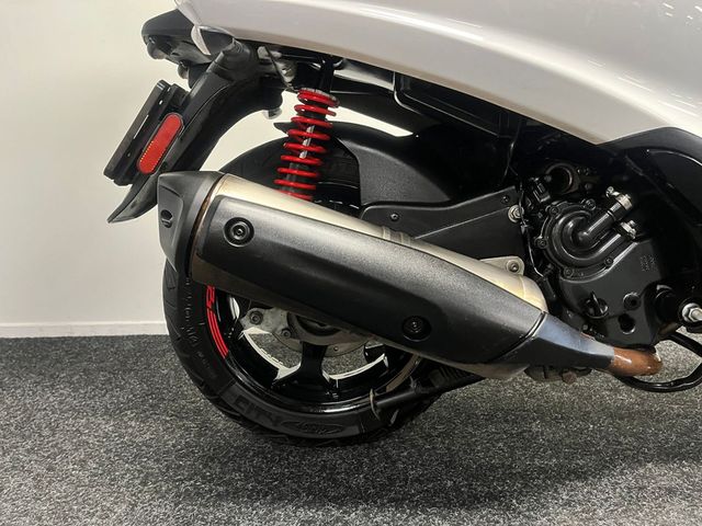 piaggio - mp3-500-hpe-sport-abs-asr