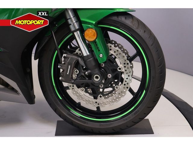 kawasaki - z-1000-sx