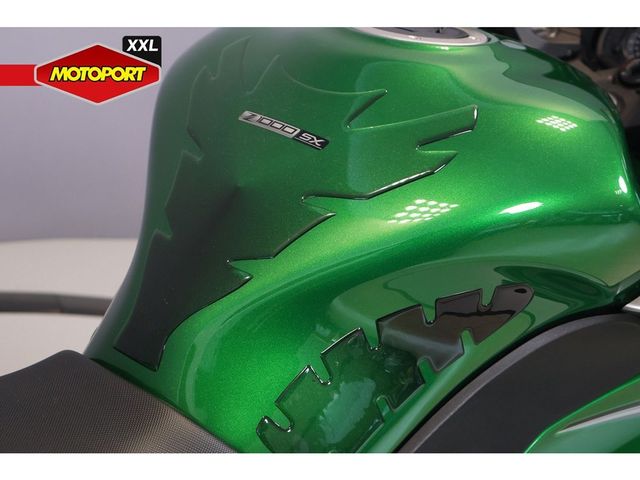 kawasaki - z-1000-sx