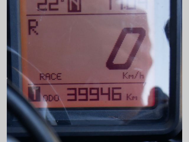 aprilia - rsv-4-r