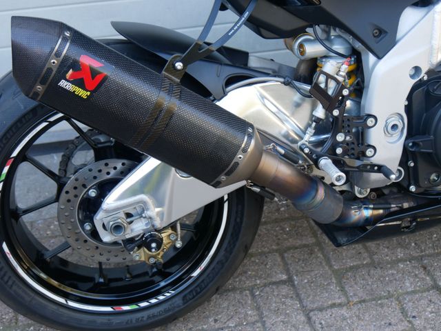 aprilia - rsv-4-r