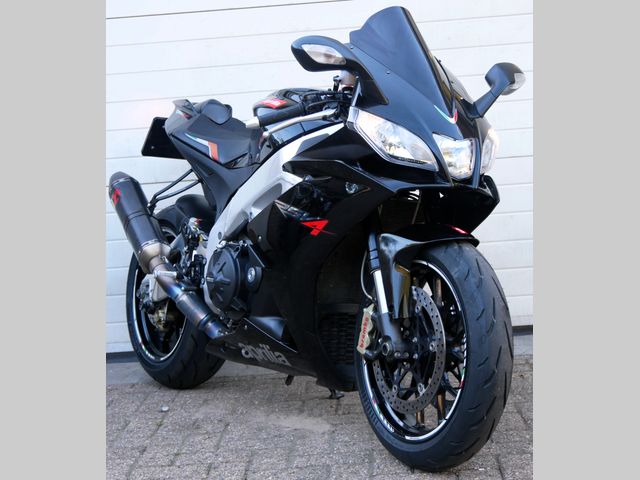 aprilia - rsv-4-r