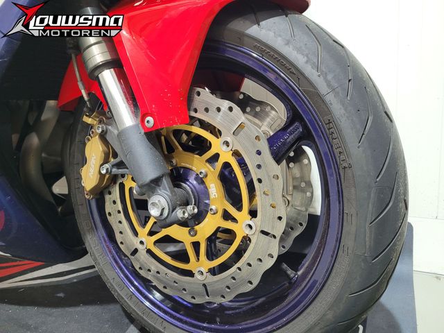 honda - cbr-900-rr-fireblade