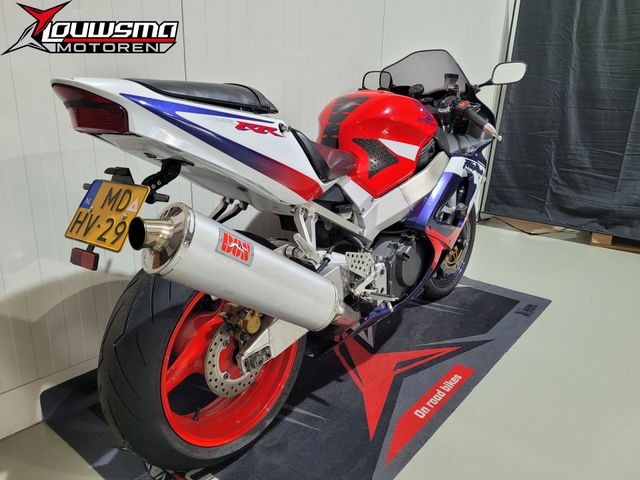 honda - cbr-900-rr-fireblade