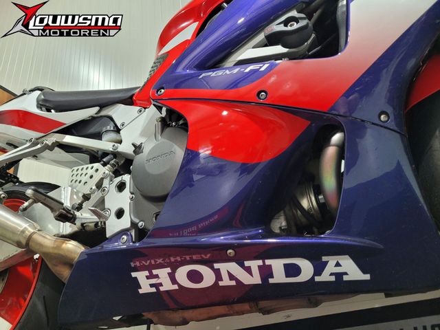 honda - cbr-900-rr-fireblade