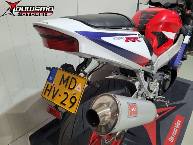 honda - cbr-900-rr-fireblade