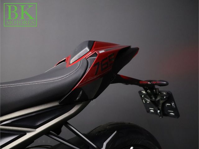 triumph - street-triple-rs