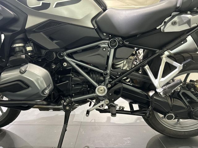 bmw - r-1200-gs