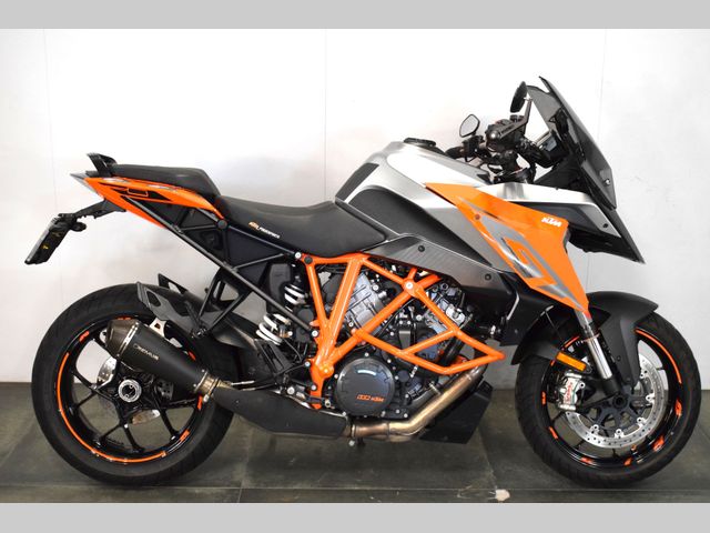 ktm - 1290-super-duke-gt