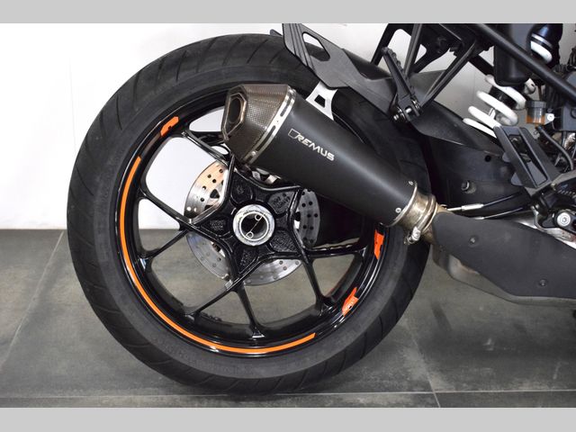ktm - 1290-super-duke-gt